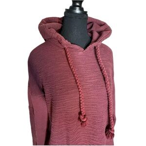 NIKITA Oversized Maroon Burgundy Pullover Hoodie Sweater Hooded Size Small